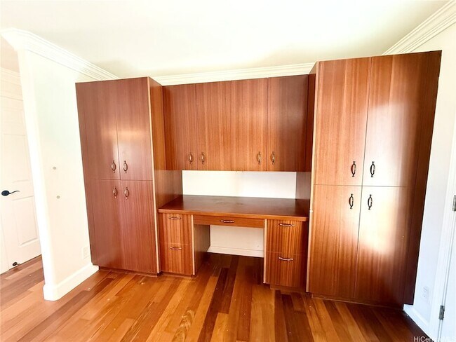 Foto del edificio - 94-69 Puanane Loop Unit