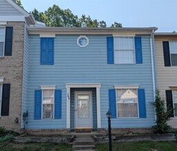 Building Photo - 702 Wind Ridge Dr