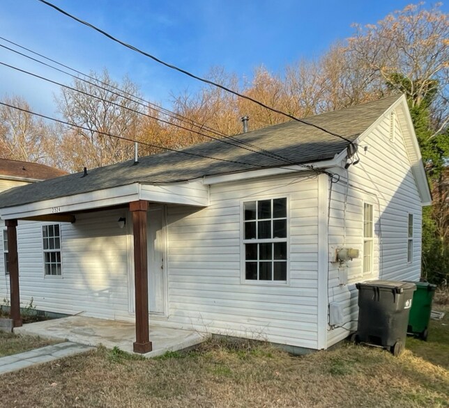 Foto principal - 2524 Eddington St