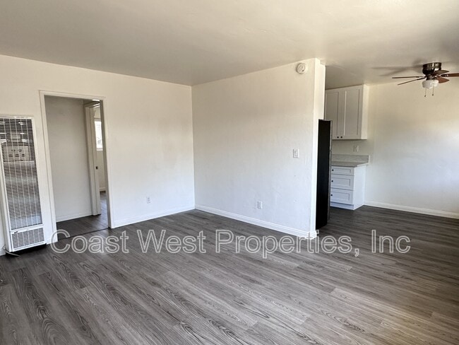 Building Photo - 1061 Missouri St