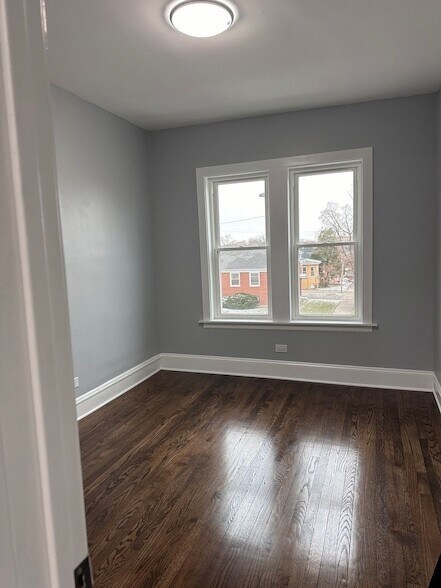 Foto del edificio - 3029 N Austin Ave