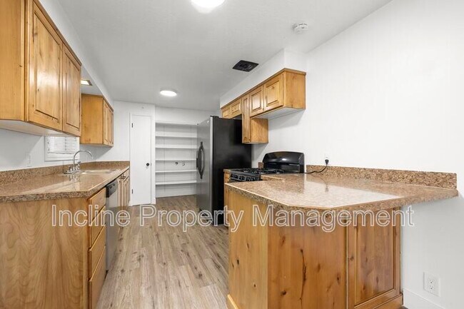 Foto del edificio - 549 N 600 E