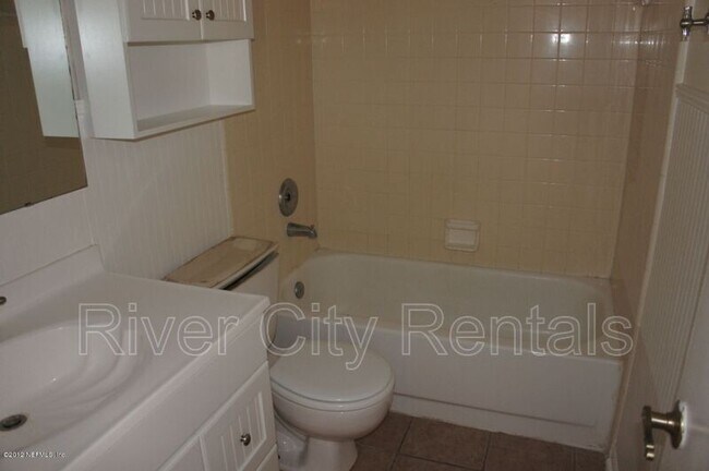 Foto del edificio - 849 Candleknoll Ln
