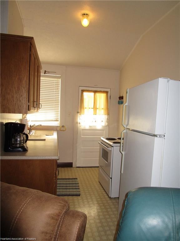 Building Photo - 140 Berton Dr