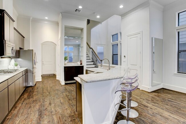 Foto del edificio - 5506 Darling St