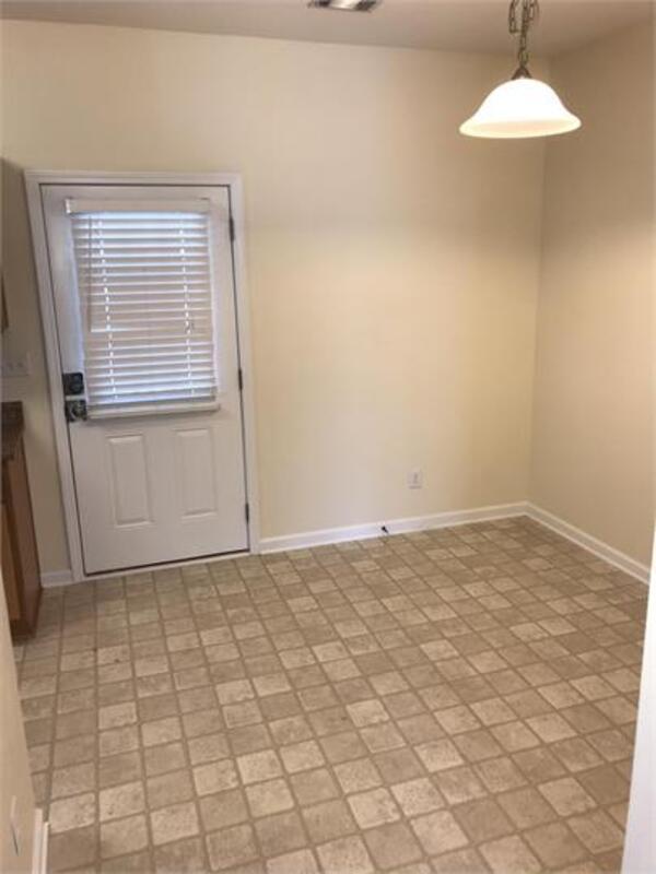 Building Photo - 336 Laurel Oak Ln