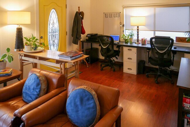 Foto del edificio - 4554 NE 99th Ave
