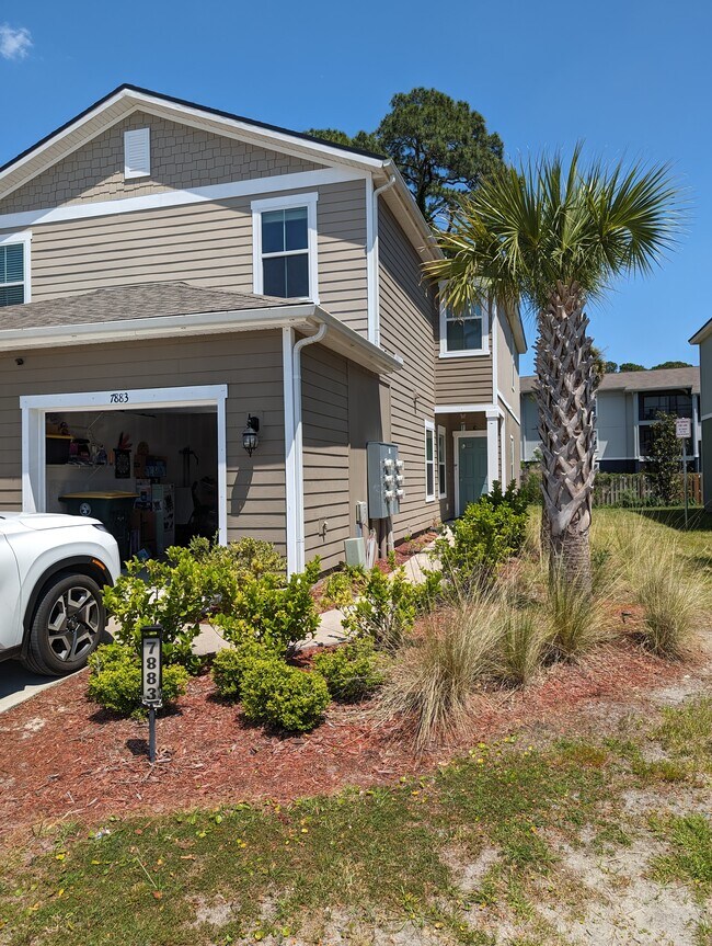 Building Photo - 7883 Echo Springs Rd