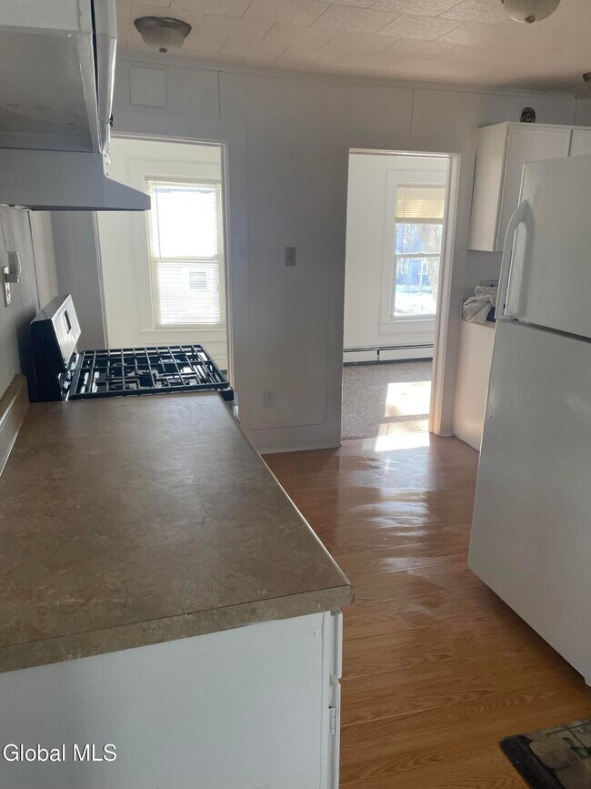 Foto del edificio - 31 Crandall St