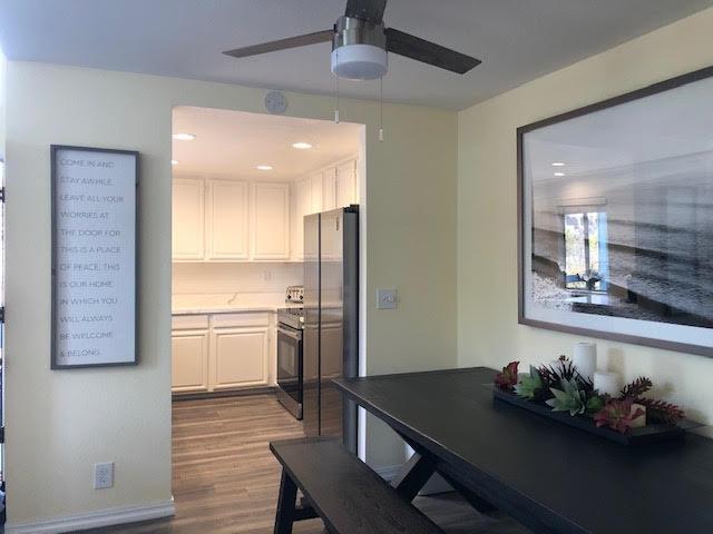 Building Photo - 711 Port Walk Pl