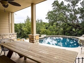 Building Photo - 16308 Lake Loop