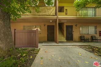 Building Photo - 14903 Normandie Ave