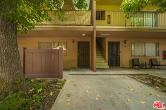 Building Photo - 14903 Normandie Ave