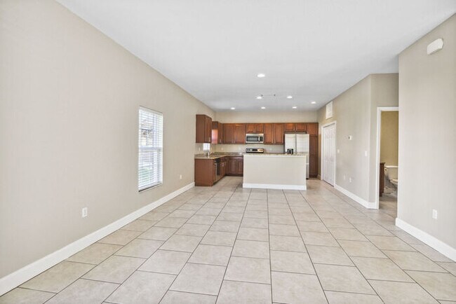 Building Photo - Move-in ready home in Winter Haven!