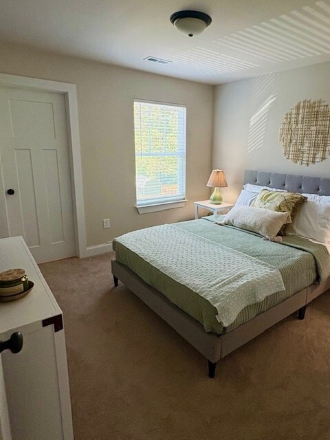 Foto principal - 106-106B S 9th St