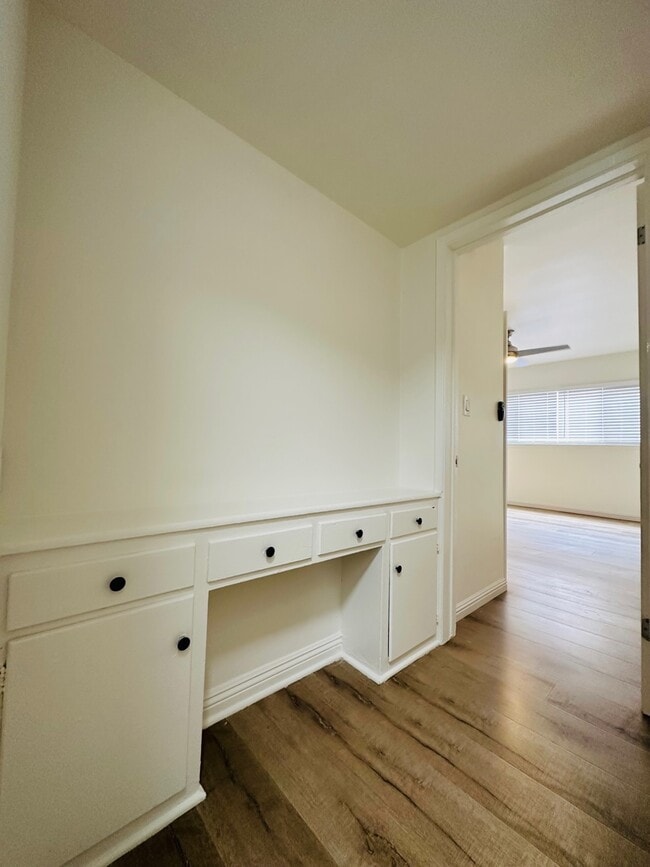 Building Photo - 4122 - 4136 Palmwood Drive