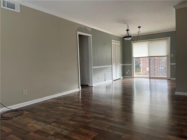 Foto del edificio - 510 Coventry Rd