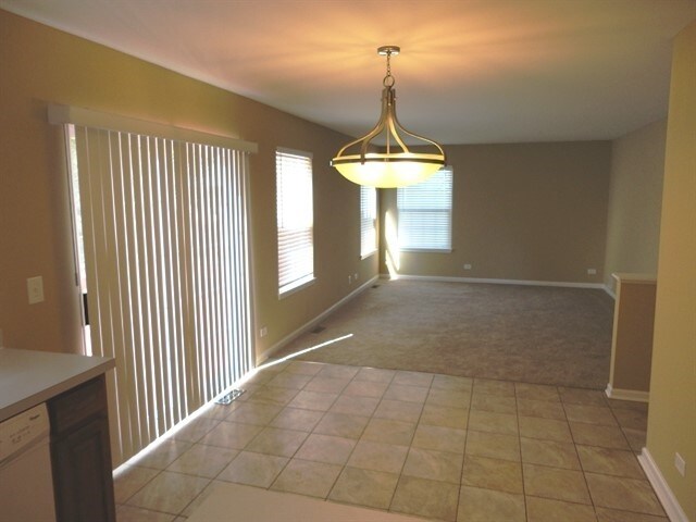 Building Photo - 1613 Gleneagle Court