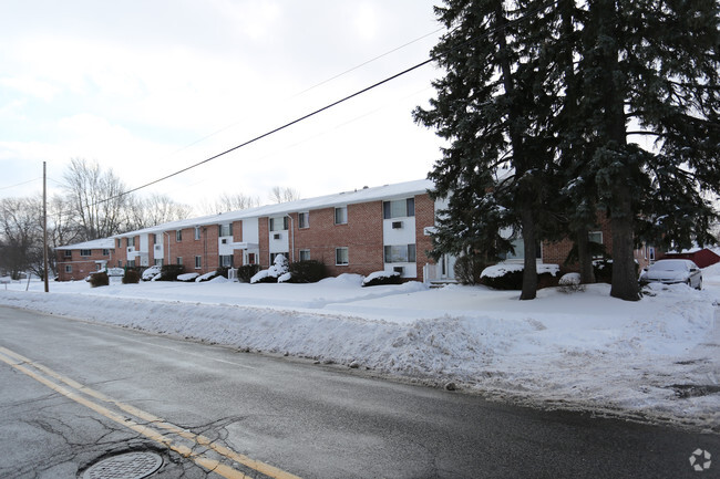 Building Photo - Parkridge Manor Apartments