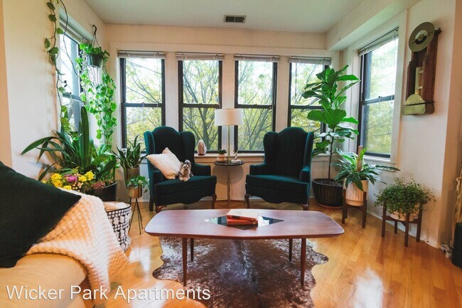 Foto del edificio - 1971 W Evergreen Ave