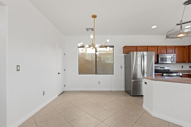 Foto del edificio - 10650 Little Horse Creek Ave