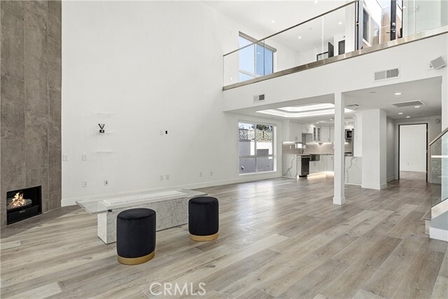 Building Photo - 4235 Mary Ellen Ave