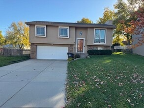 Building Photo - 12959 Redman Cir