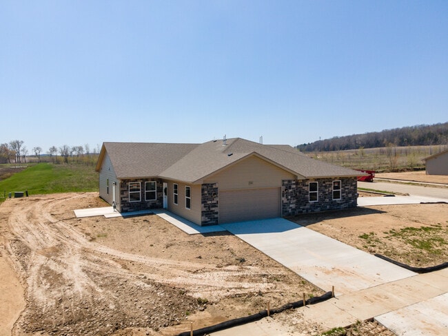 Building Photo - 640 McKay Way