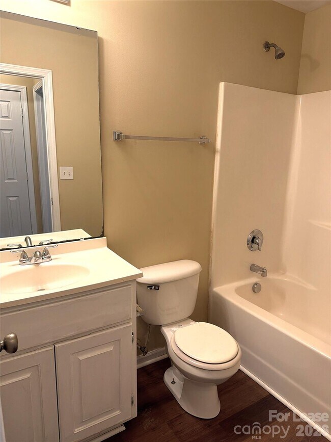 Foto del edificio - 9329 Kendall Dr