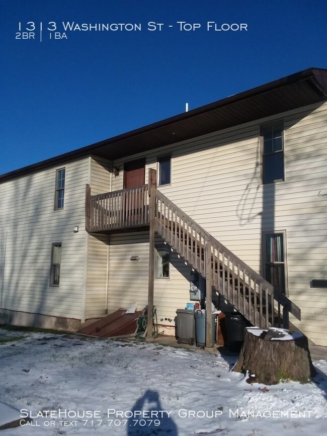 Building Photo - 2 Bedroom apartment on 2nd floor