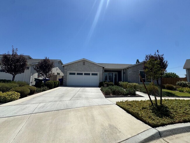 Foto del edificio - 2637 W Andrew Ln