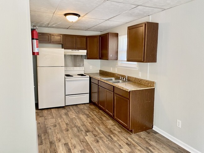 Building Photo - 1Bed/1Bath Apartment: Ft Oglethorpe!