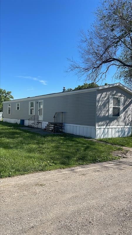 Foto principal - 1753 Rd E