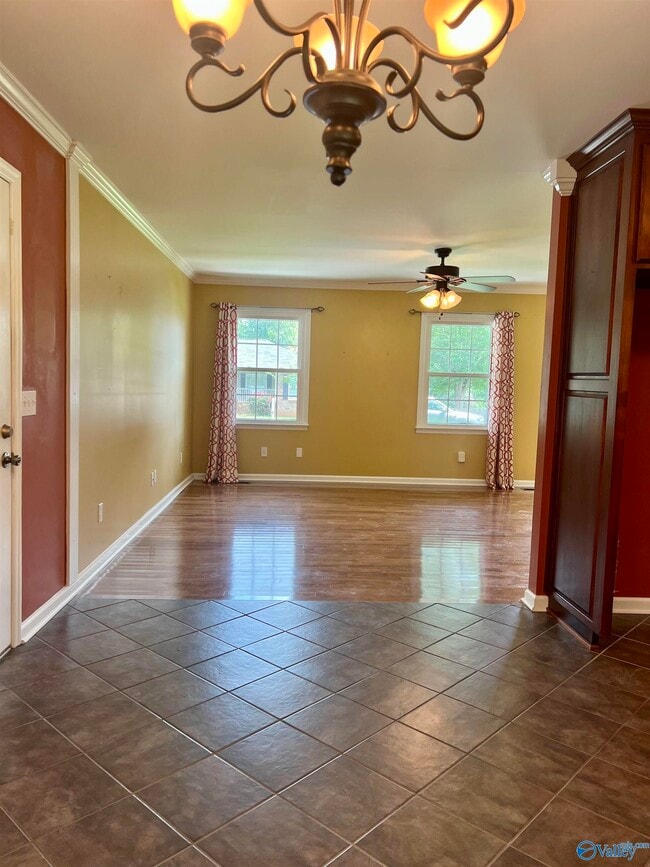 Building Photo - 110 Laurel Oak Rd
