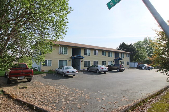 Foto del edificio - 3917-3931 N Juneau St