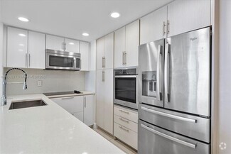 Building Photo - 1250 S Miami Ave