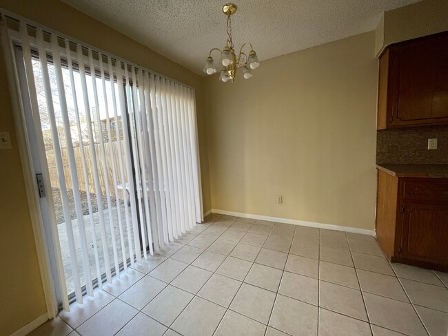 Building Photo - 1103 Covey Ln