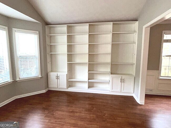 Foto del edificio - 1456 Evanston Ln