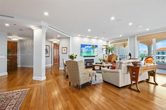 Foto del edificio - 13643 Deering Bay Dr