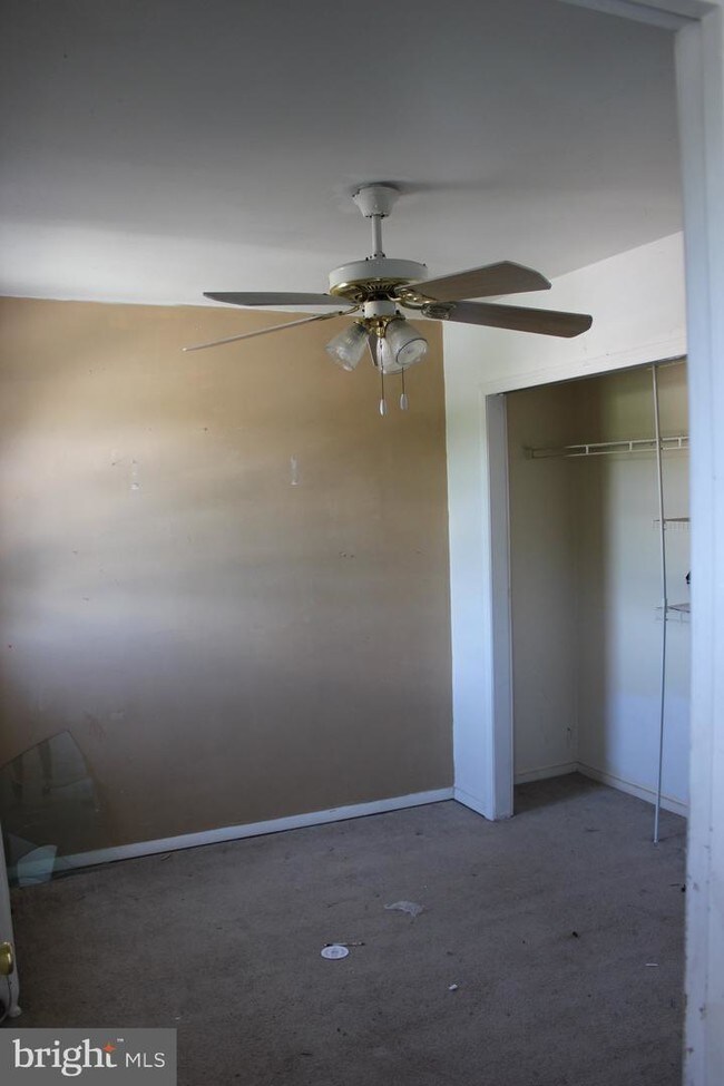 Building Photo - 436 Leverington Ave