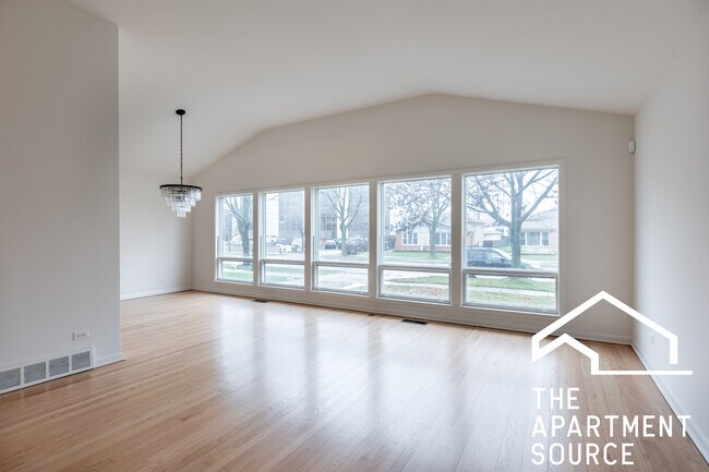 Foto del edificio - 6711 N East Prairie Rd