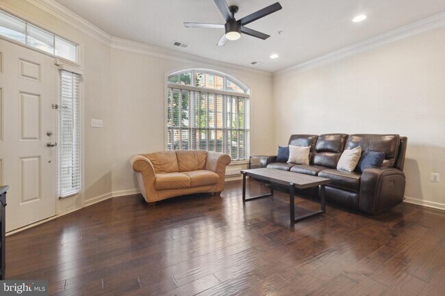 Foto del edificio - 23468 Belvoir Woods Terrace