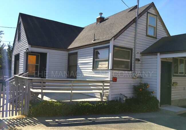 Foto del edificio - 576 Addison Ave W