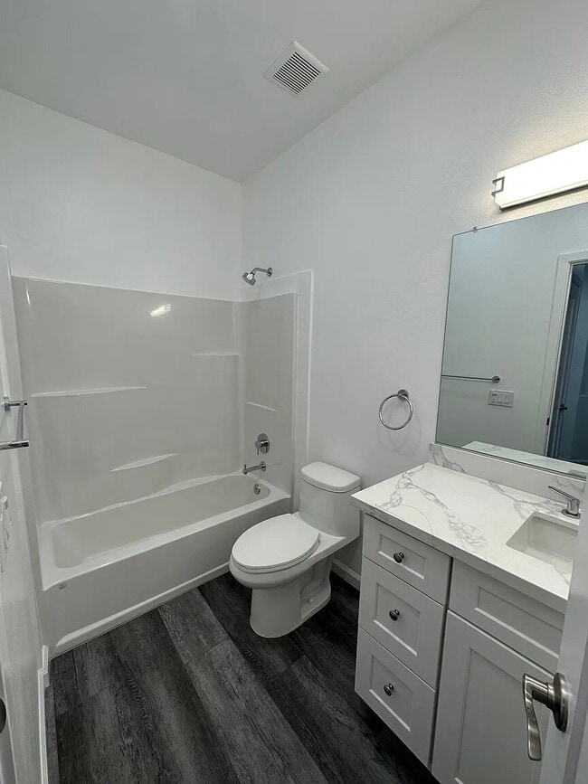 Building Photo - 3100 Puesta Del Sol Ct