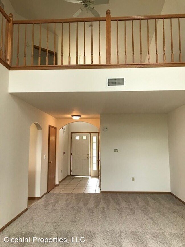 Foto del edificio - 10020 74th St