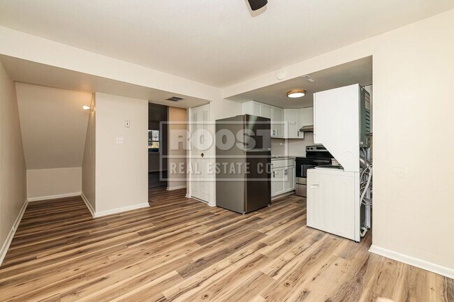 Foto del edificio - 1233 Vester Ave