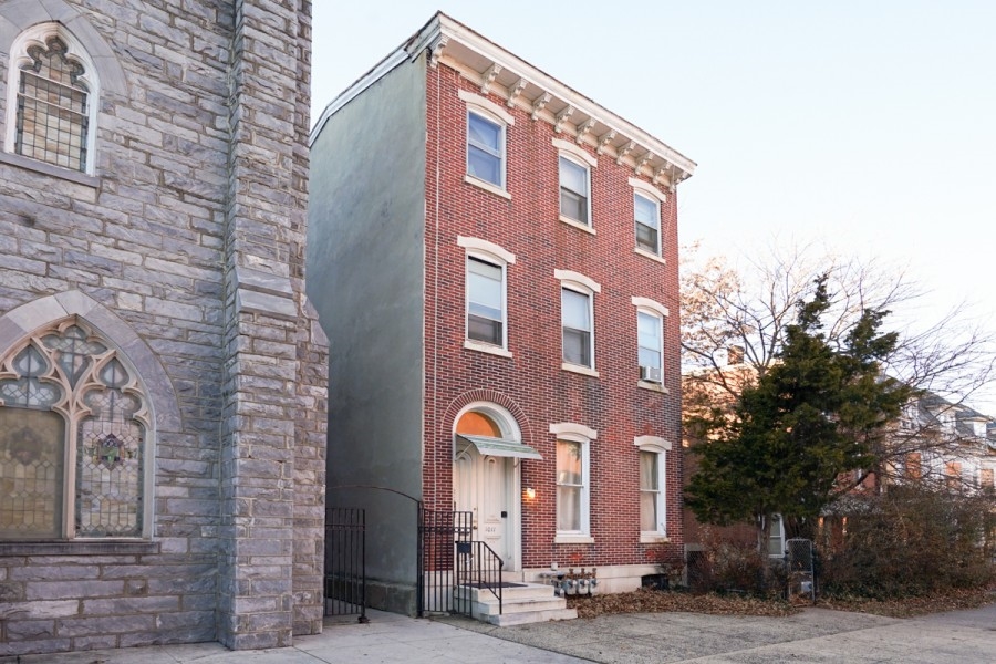 Primary Photo - 1011 Swede St