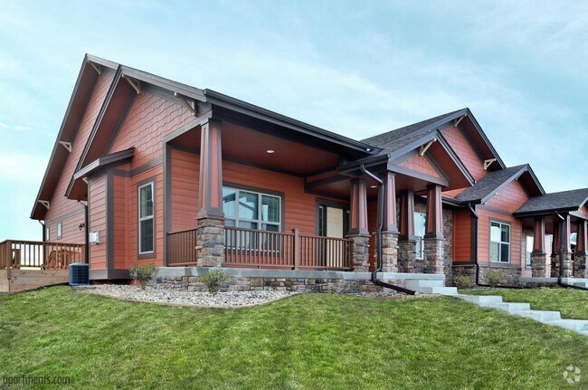 Edificio - Cascade Falls Townhomes at Prairie Trail