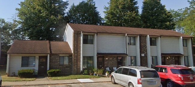 Building Photo - 351 W Fairview Ave