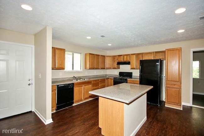 Foto del edificio - 3 br, 2 bath House - 4035 BIG VALLEY Trail